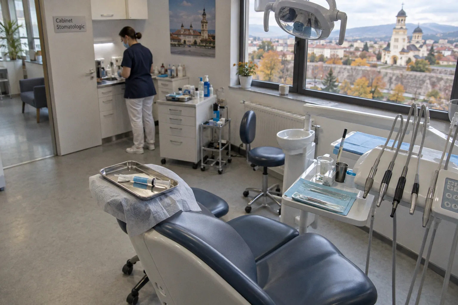 Albirea dentară profesională: riscuri pentru smalț și siguranță